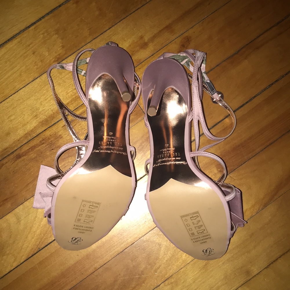 πHPπNWOBπ₯Ted Baker Arayi Crystal Bow Strap Sandal π₯Sz. 9 - Picture 8 of 8